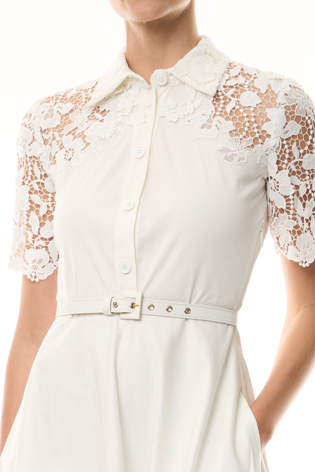Lace Detail Short Sleeve Dress