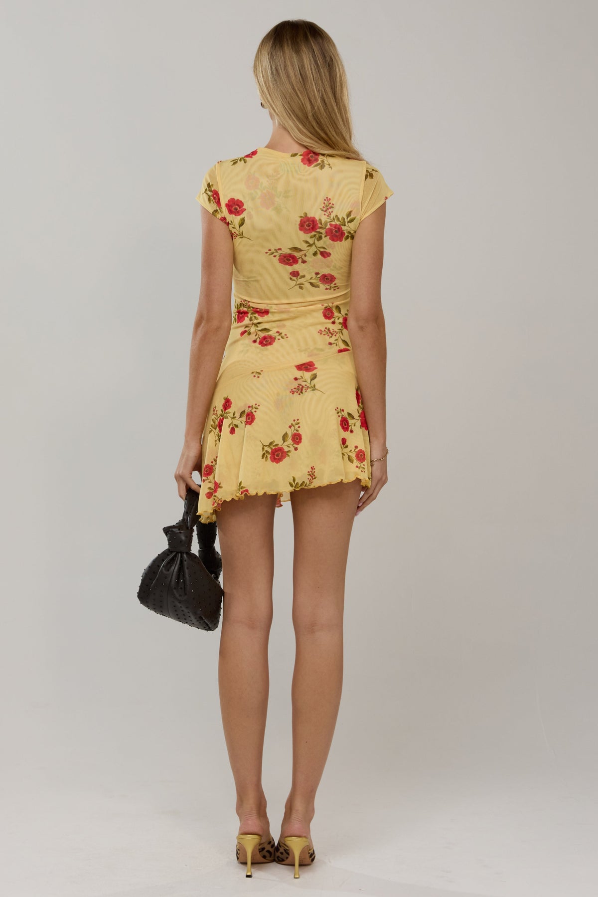 Cece in Saffron
