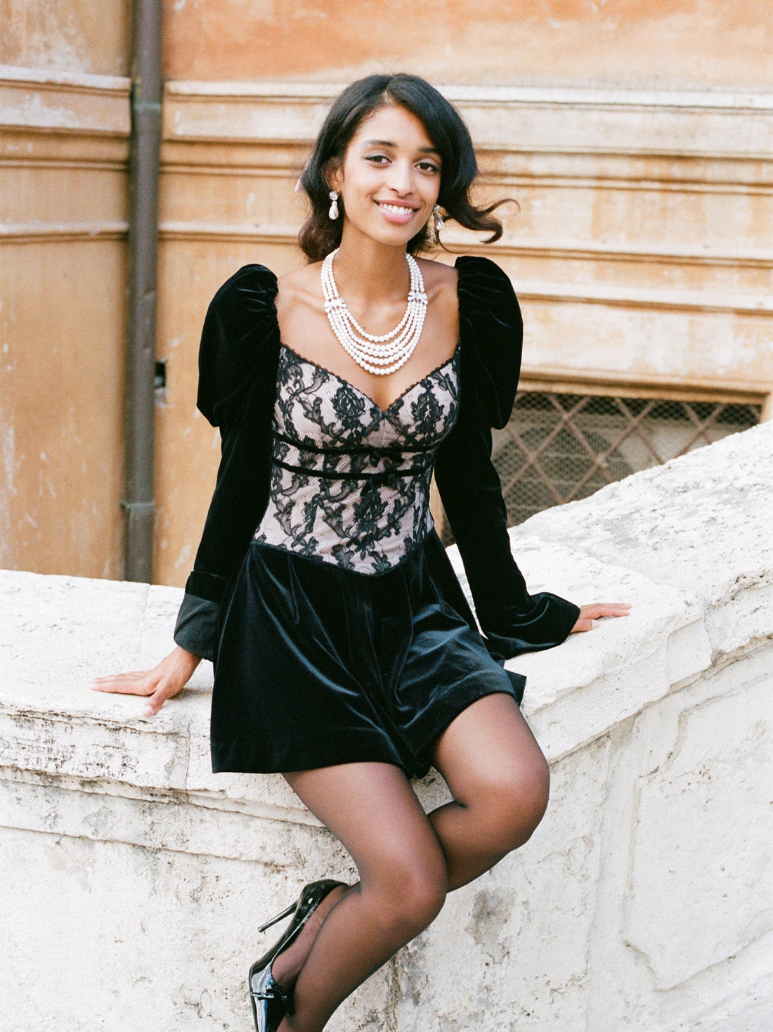 Evelyn Velvet Dress (Black) (Final Sale)