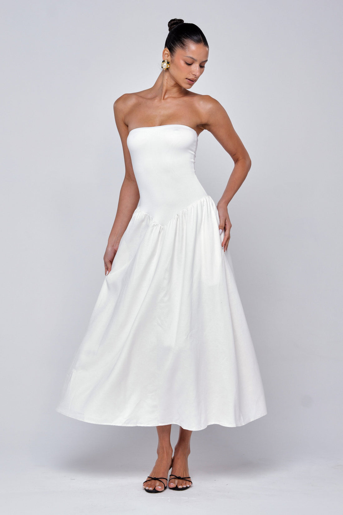 Mackenzie in White Linen