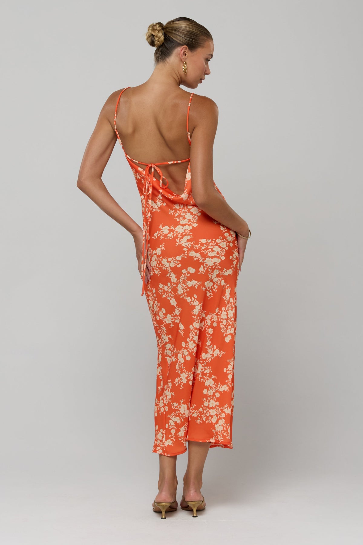 Meryl in Orange Blossom