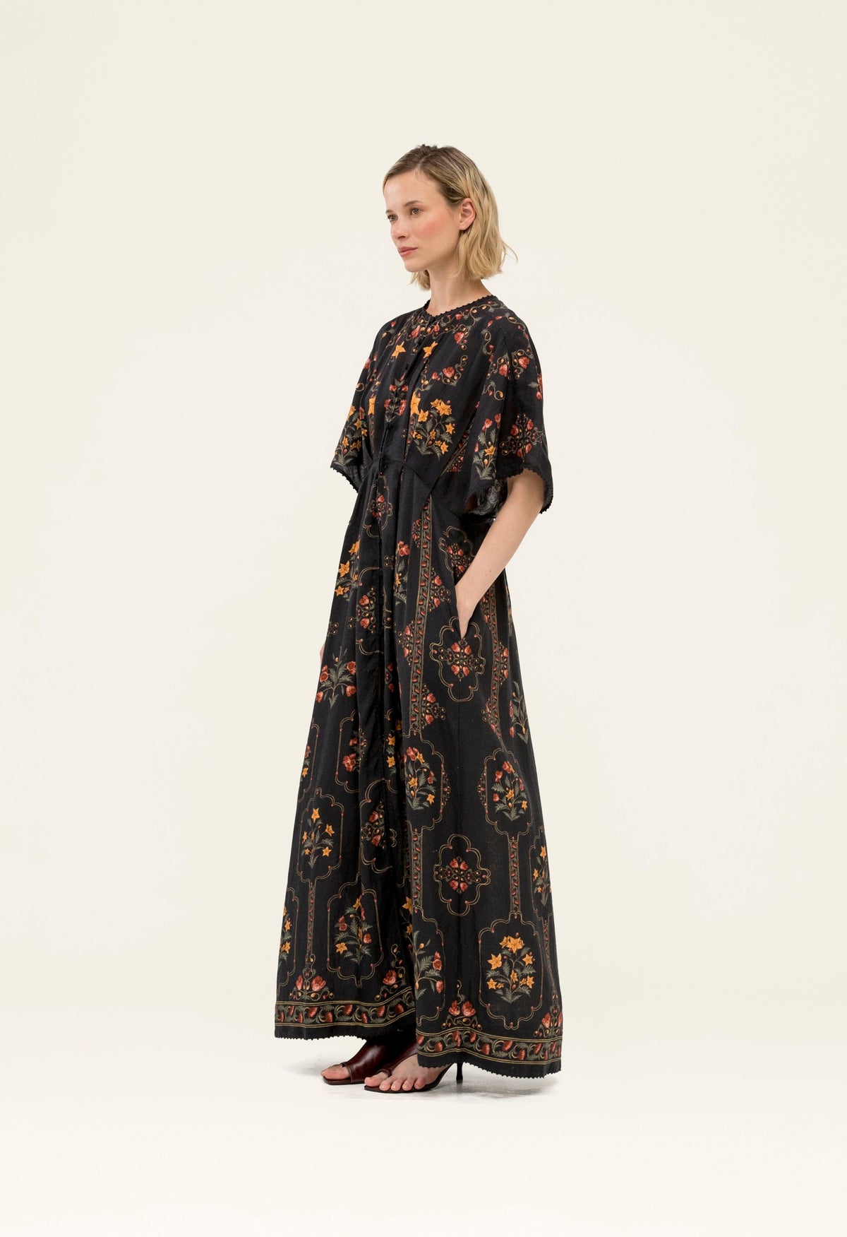 Gesto Andes Kaftan
