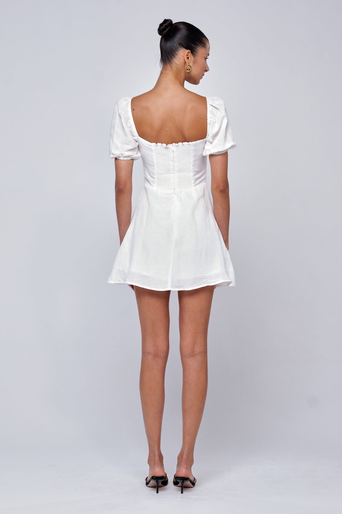 Winnie Mini in White Linen