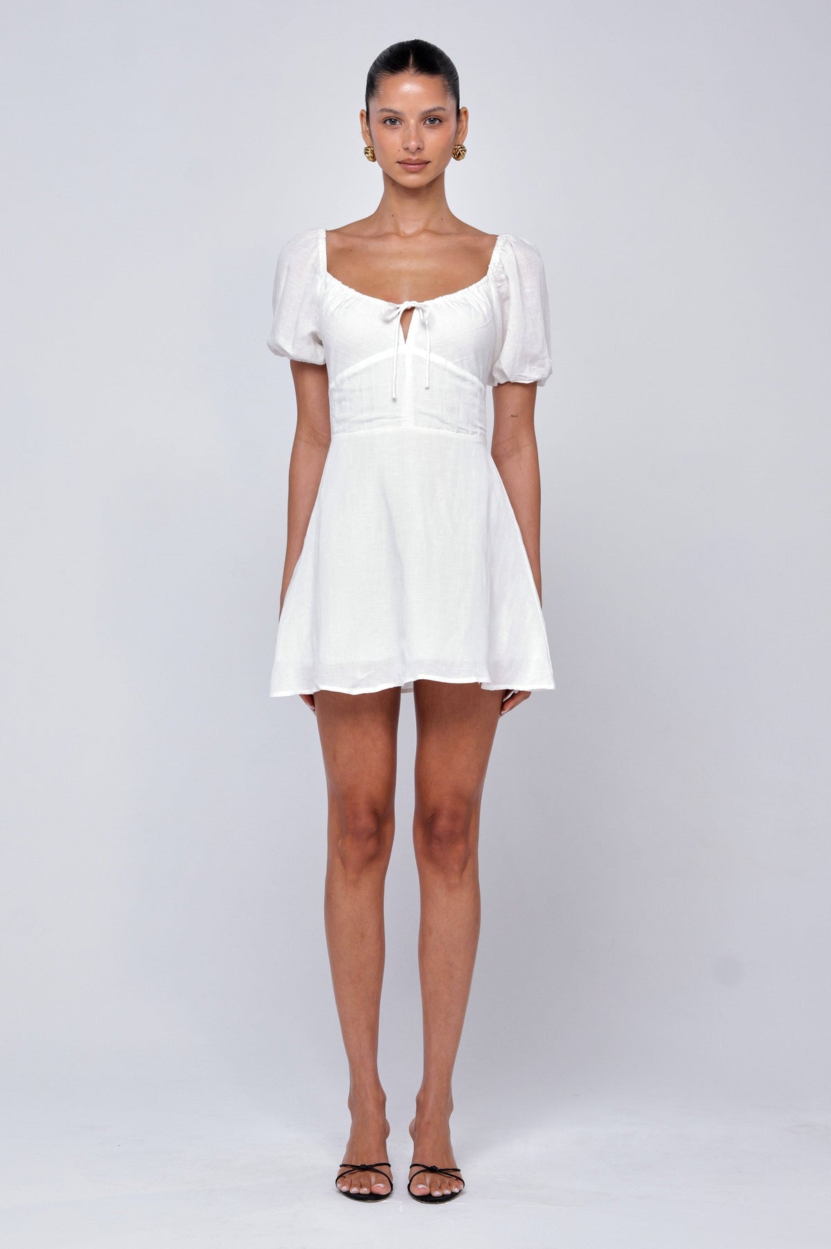 Winnie Mini in White Linen